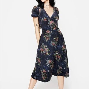Floral V-Neck Dress-Disturbia